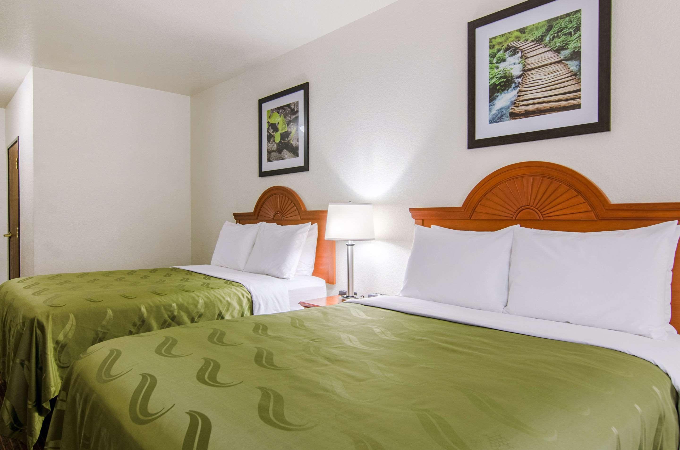 Quality Inn Junction City Near Fort Riley Εξωτερικό φωτογραφία