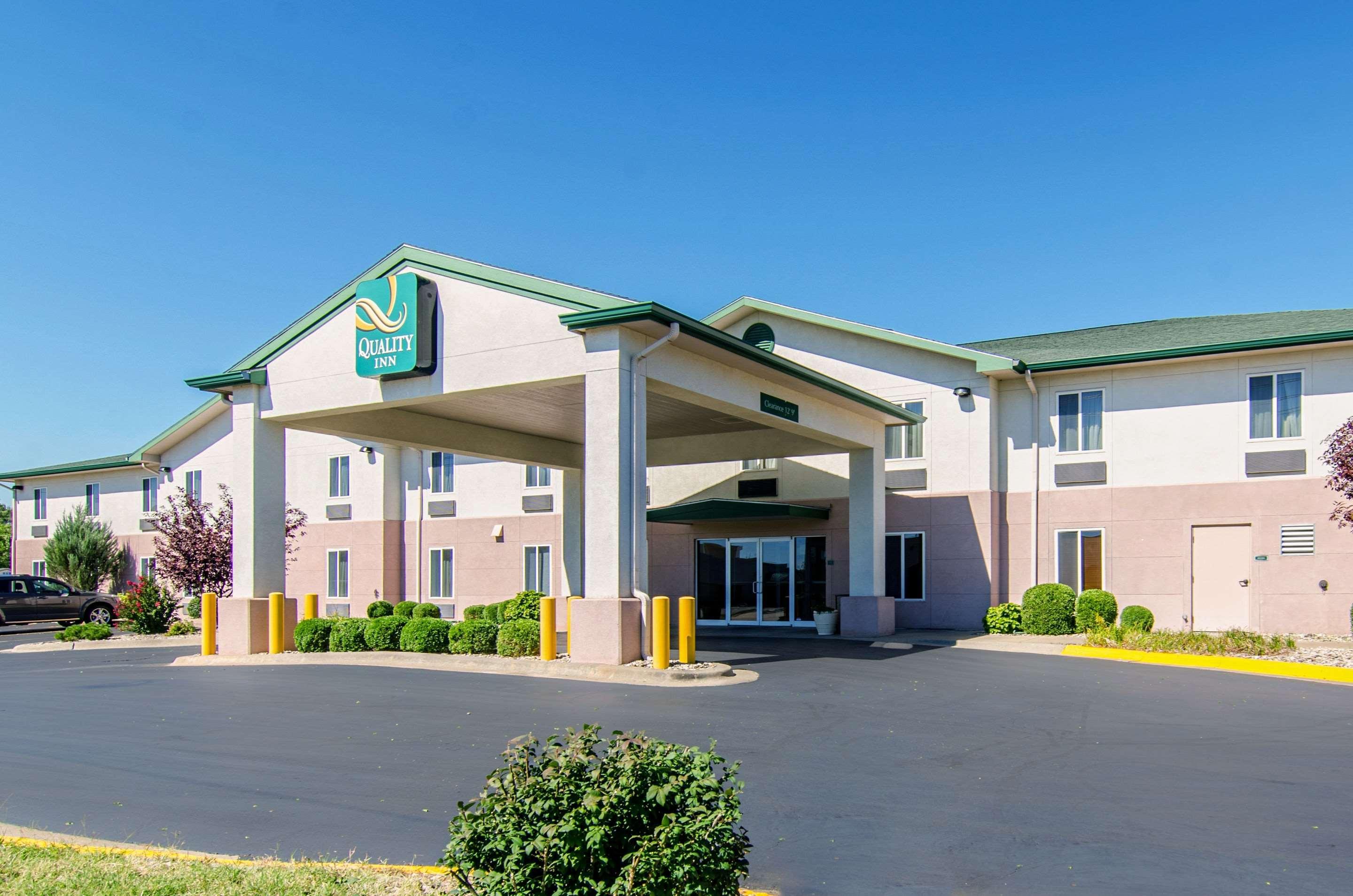 Quality Inn Junction City Near Fort Riley Εξωτερικό φωτογραφία