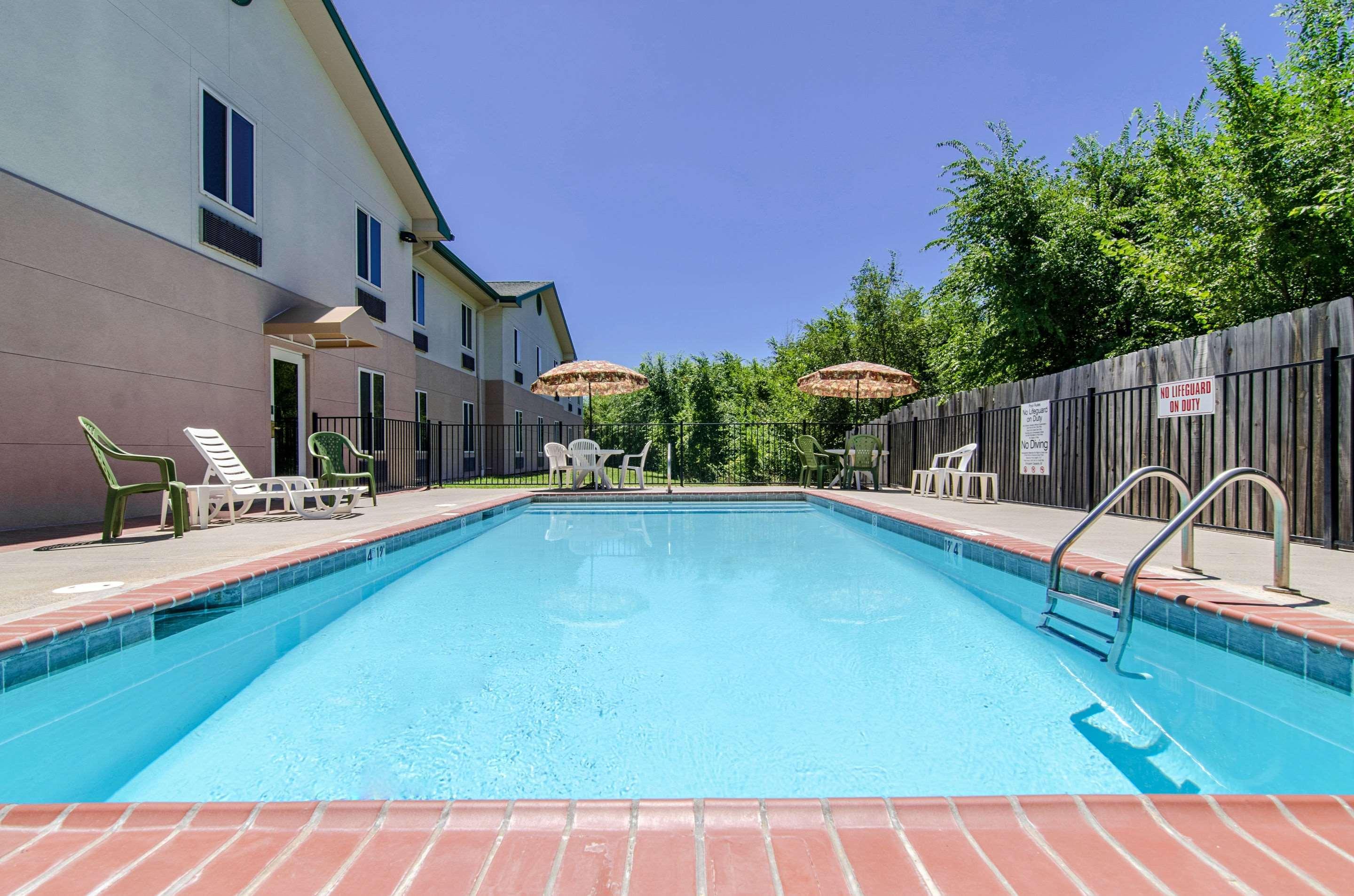 Quality Inn Junction City Near Fort Riley Εξωτερικό φωτογραφία